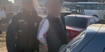 Поки власник Hyundai зачиняв ворота, п&apos;янезний ужгородець викрав його авто (ФОТО)