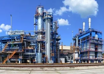 Роман Костенко вважає, що хімічні підприємства в Україні виготовляти вибухівку та порох для потреб фронту – ПРОМИСЛОВІСТЬ