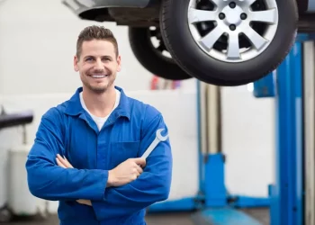 Скручений пробіг: як розпізнати обман за допомогою однієї деталі – Авто поради