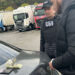 15 тисяч доларів за втечу: у Мукачеві затримали ділка з Львівщини –
