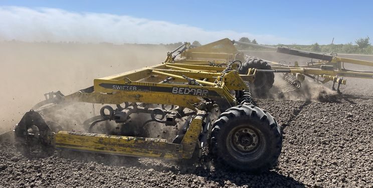 Новий передпосівний компактор SWIFTER SE 12000 випробували на Тернопільщині – Техніка