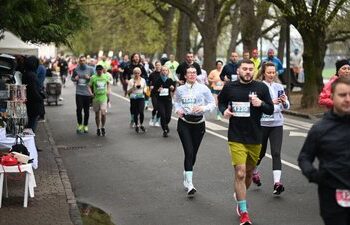 Uzhhorod Half Marathon: в Ужгороді 12 квітня відбувся благодійний забіг — Ужгород