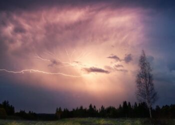 Частину Закарпаття ввечері накриє негода — Закарпаття