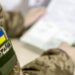 Чоловік приїхав разом із мамою: що відомо про випадок на КПП «Малий Березний» — Закарпаття