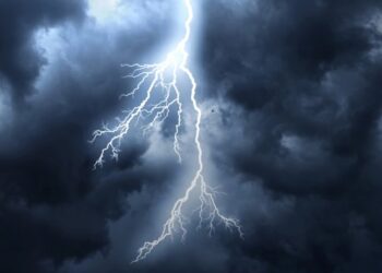 Частину області накриє негода: де будуть грози і шквали — Закарпаття