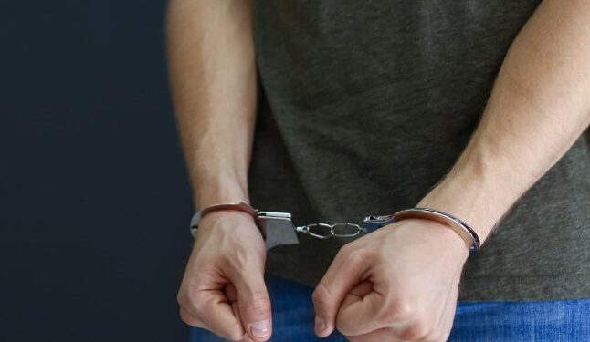 Поліцейські затримали зухвалого грабіжника — що відомо — Закарпаття