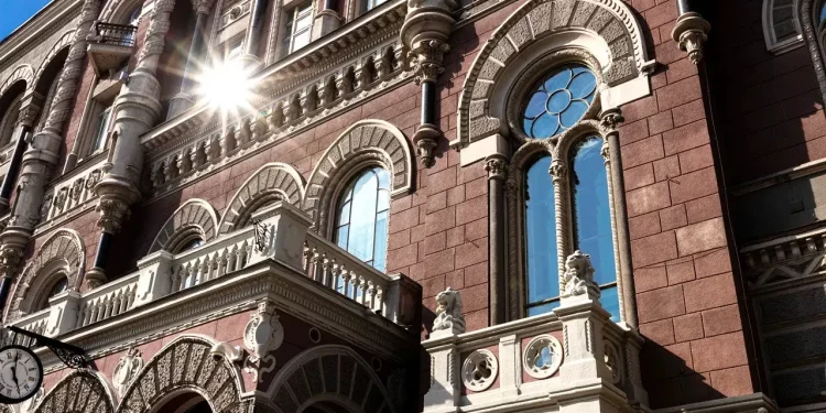 НБУ назвав найприбутковіші фінкомпанії України