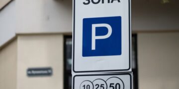 В Ужгороді з’явиться ще одна платна парковка — Закарпаття