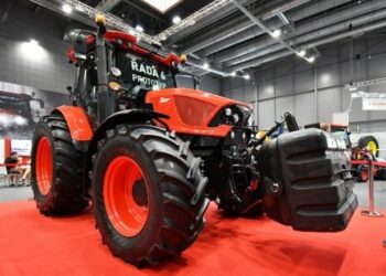 Трактори Zetor 6 вийдуть у моделях Basic і Highliner – Техніка