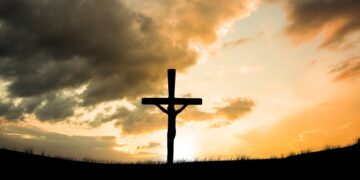 Страсна п’ятниця 2025: традиції та заборони найскорботнішого дня у році — Закарпаття