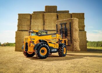 Новітній «телескоп» JCB 542-100 вражає продуктивністю – Техніка