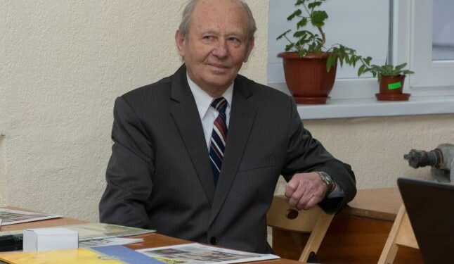 Солідні роки, даровані Богом: Василь Андрійович Гарагонич святкує 90-річчя — Закарпаття