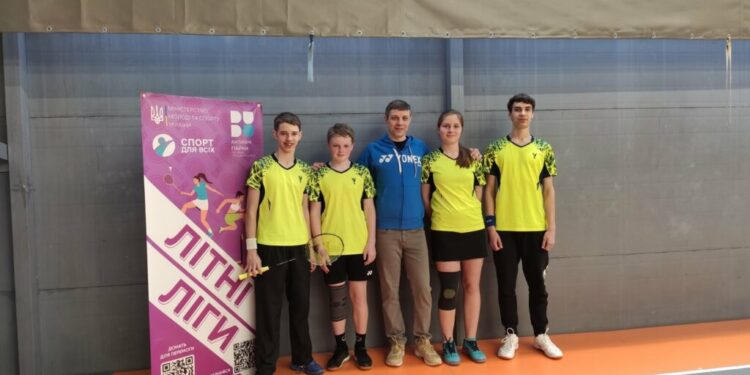 Франківці вибороли медалі відкритого чемпіонату Львівщини з бадмінтону – Спорт