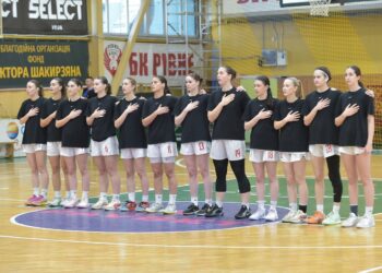 Франківські баскетболістки зі “сріблом” фінішували у Вищій лізі – Спорт