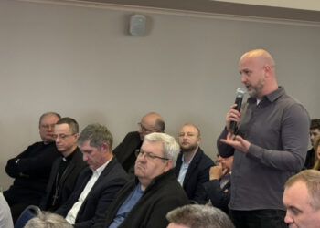 Йосип Резеш: «Порушив перед Віктором Микитою питання альтернативи системі «Шлях»: ЗСУ та мирне населення потребують гуманітарних вантажів»