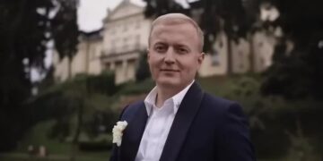 Львівський експрокурор Ільницький, що влаштував гучне весілля і переховувався у тещі на горищі, прилаштувався у ТЦК на Закарпатті
