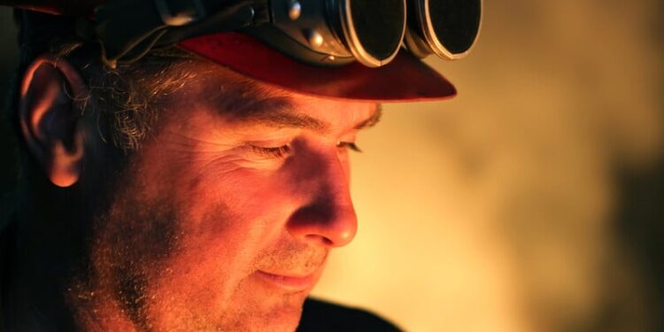 “Метінвест” із 1 квітня підвищив зарплати працівників