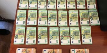 На кордоні з Угорщиною в українки вилучили незадекларовані €260 тис. (ФОТО)