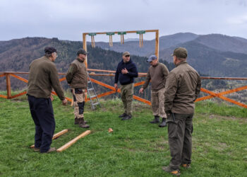 На легендарному Ужоцькому перевалі облаштовують оглядовий майданчик