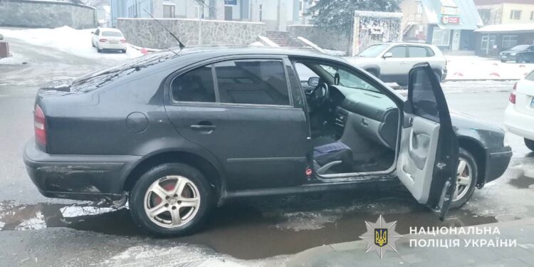 На Тячівщині судитимуть неповнолітнього з Дубового, який побив і пограбував таксиста (ФОТО)