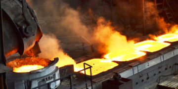 НЗФ змушений призупинити випуск феросплавів