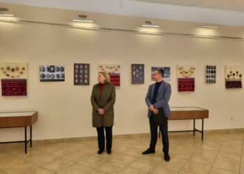 «Світ писанки» в Ужгороді: передчуття Великодня та підтримка захисників