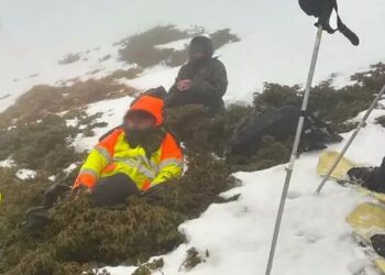 У горах на Рахівщині розшукали двох знесилених і переохолоджених “туристів” з Житомира (ФОТО)