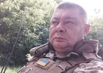 У Колочаві на Хустщині попрощаються з померлим захисником Василем Крільо (ФОТО)