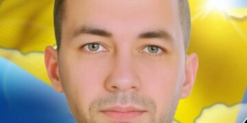 У Мукачеві в суботу попрощаються з полеглим Героєм Андрієм Задорожним (ФОТО)