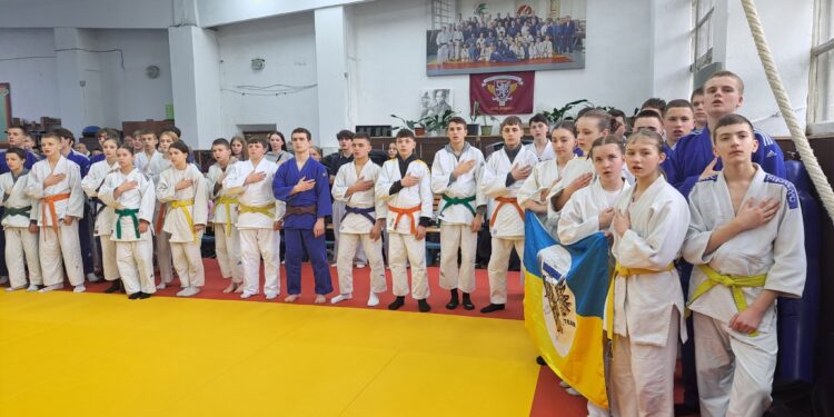 У Надвірній відбувся Кубок області з дзюдо серед дорослих та Чемпіонат області серед юніорів – Спорт