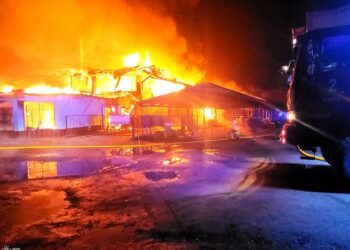 У Верхньому Водяному на Рахівщині згорів магазин площею 480 кв. м (ОНОВЛЕНО) (ФОТО)