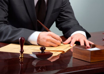 Український нотаріус у Польщі: куди звернутися