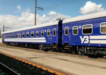 Укрзалізниця призначила додатковий поїзд із столиці до Ужгорода і у зворотному напрямку