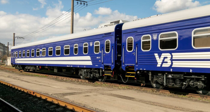 Укрзалізниця призначила додатковий поїзд із столиці до Ужгорода і у зворотному напрямку