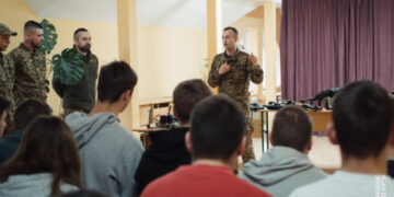 Урок мужності від закарпатських гвардійців: дрони, медицина і натхнення