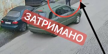 Ужгородець посеред вулиці викрав для “розбірок” колишню дружину (ФОТО)