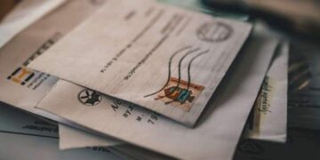 Ужгородська міськрада виділила 1,6 млн грн на поштові марки для податкової Закарпаття