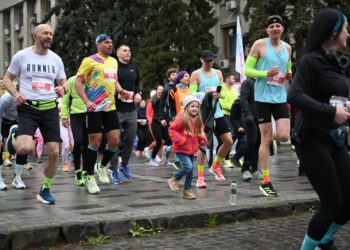 Uzhhorod Half Marathon зібрав сотні бігунів задля допомоги 128-й бригаді (ФОТО) –