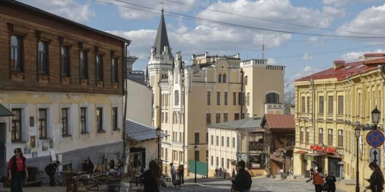 В Україну за тиждень після Великодня прийде значне похолодання