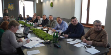 В Ужгороді діятиме тимчасова заборона на встановлення шлагбаумів на землях комунальної власності та ОСББ