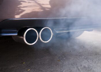 Вчені перетворили автомобільні вихлопи на паливо майбутнього – Автоновини