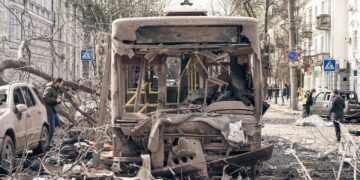 Вибухи в Сумах: у Вербну неділю російські ракети вдарили по мирному українському місту –