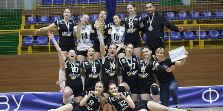 Вихованки “Олімпії” здобули перемогу у Дитячій лізі – Спорт