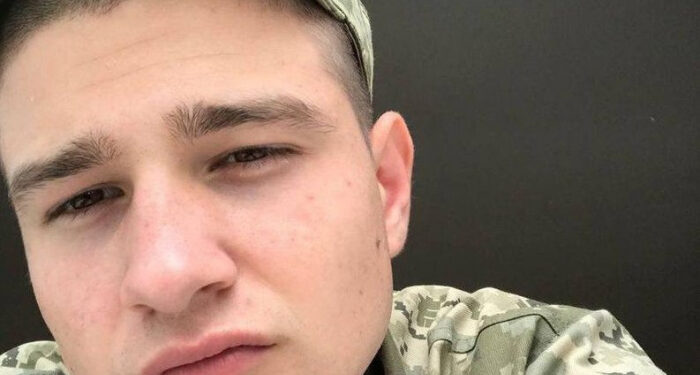 Захисник “Азовсталі” з Чопа Олексій Чорпіта провів у полоні майже три роки. Вдома на нього чекали мама та сестра