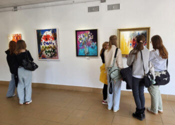 Закарпатські митці представили традиційну «Великодню виставку»