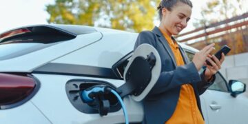 Запас ходу до 1500 км і заряджання за 5 хвилин: як виглядає новий акумулятор для електромобілів – Автоновини