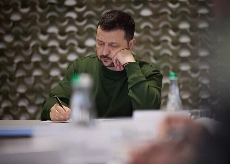 Зеленський підписав закон, який упорядковує ринок автопослуг відповідно до норм ЄС