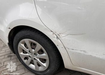 В Ужгороді жінка скоїла аварію і втекла з місця ДТП — Закарпаття