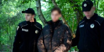 20-річний ужгородець обікрав магазин техніки на понад 500 тис. грн (ФОТО, ВІДЕО)