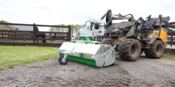 Zocon випустив нову щітку для малих навантажувачів – Техніка